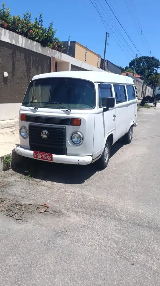 Kombi Fechada para Fretes Cobertos em Maceió